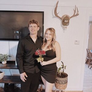 Meet your Posher, Danica